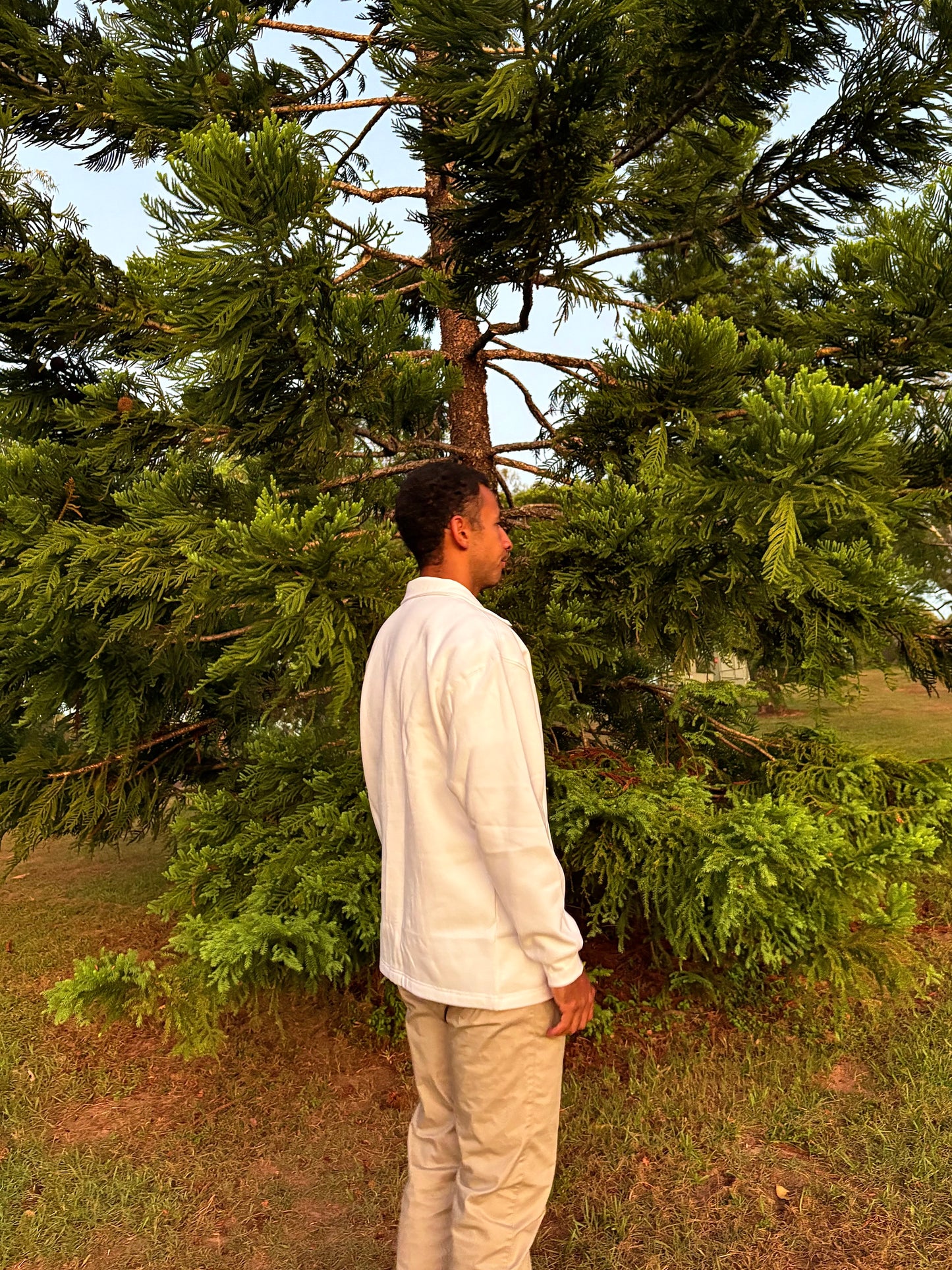 The Quarter Zip - White